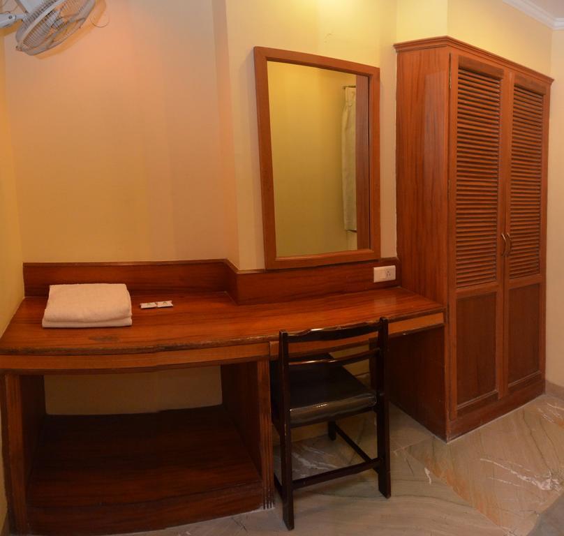 Hotel Raya'S Annexe-1 Kumbakonam Luaran gambar